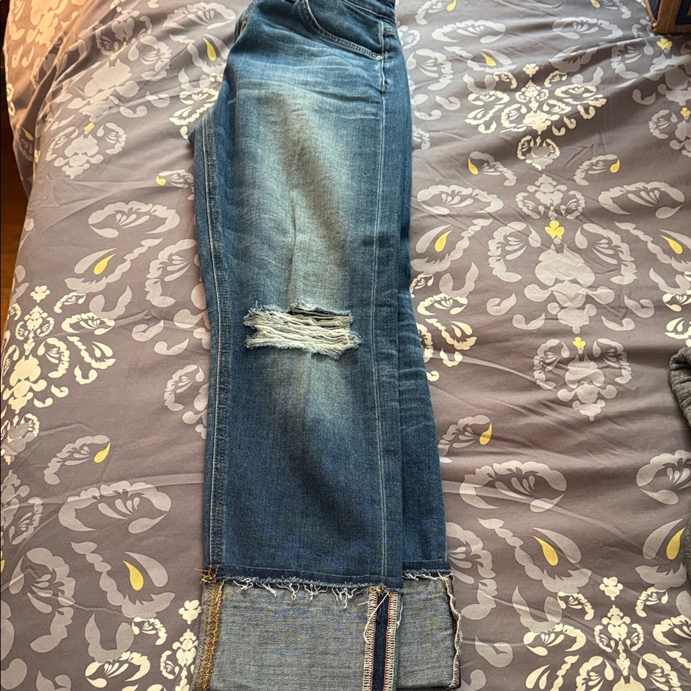 Joe's Jeans Distressed Blue Cropped Denim